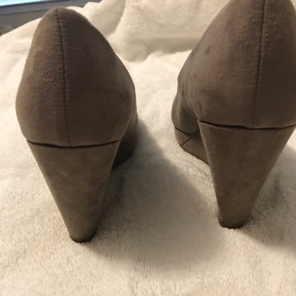 Apt 9 Taupe Hidden Platform Heel - image 4